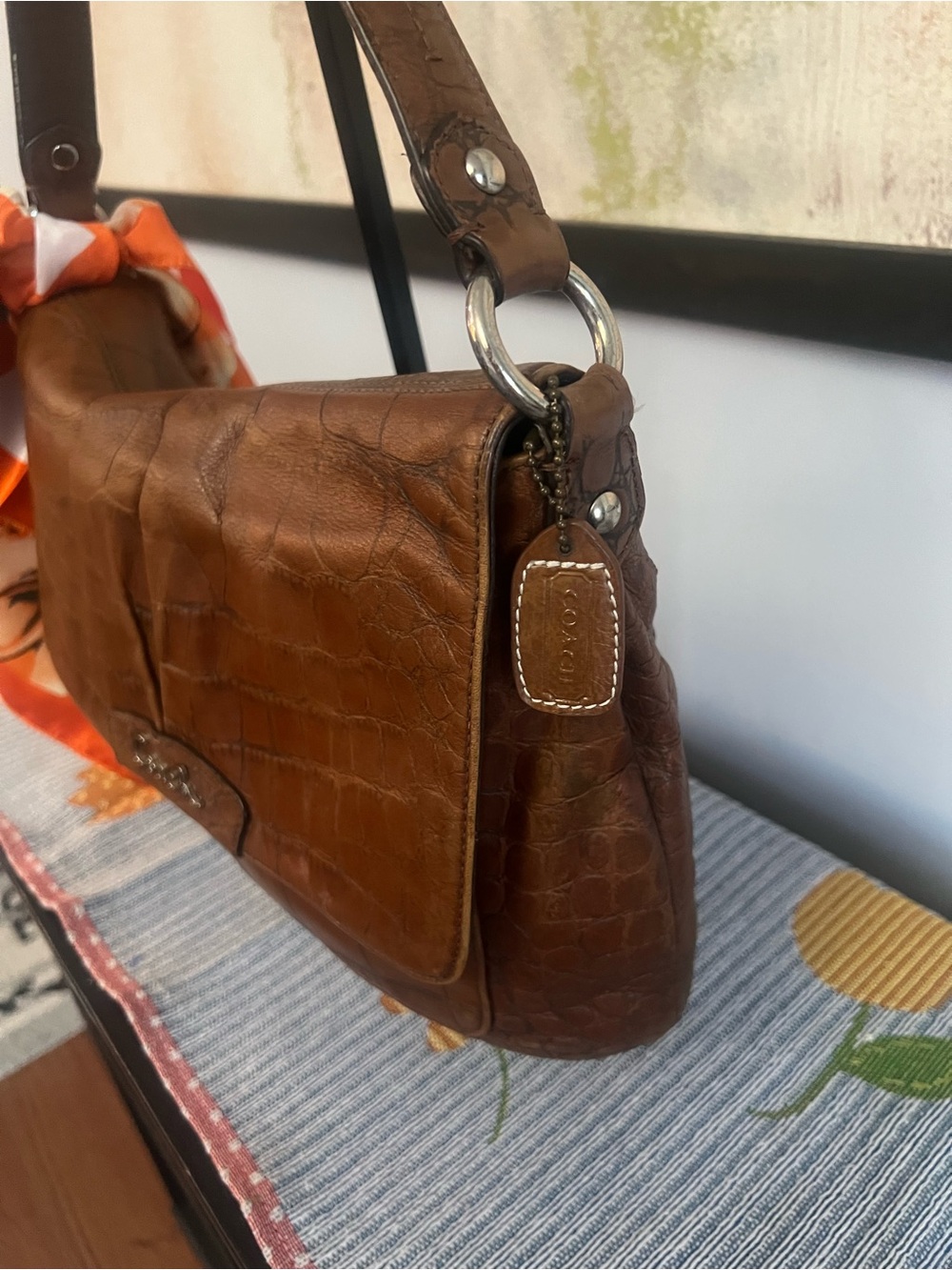 Coach Signature Ashley Shoulder Bag Brown Leather Purse Handbag F17646 - Picture 4 of 14